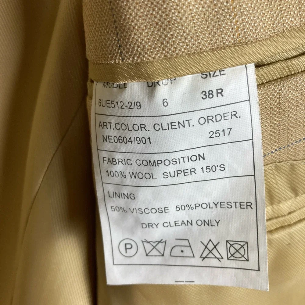 Baroni‎ Couture Sport Coat  Size 38R Tan Camel Plaid Wool Blazer light neutrals
